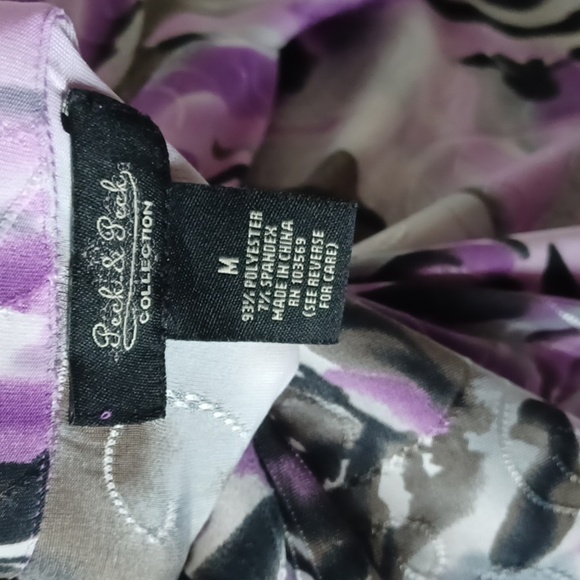 Womans Jacket, lightweight, zip front, stretchy - Picture 6 of 6